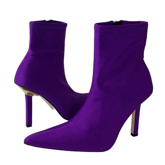 Good American Neoprene Purple Bootie