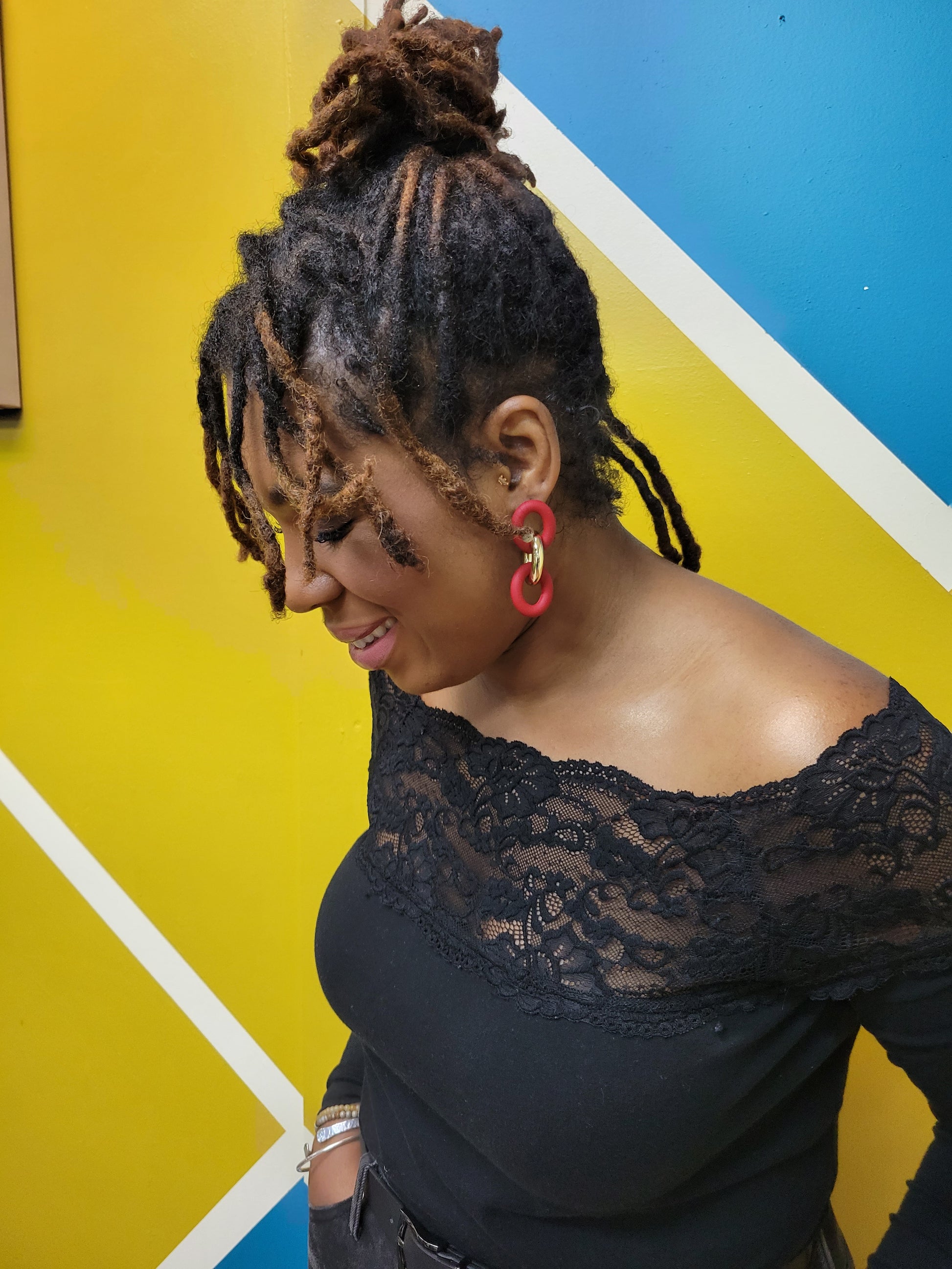 Colorful Link Earrings