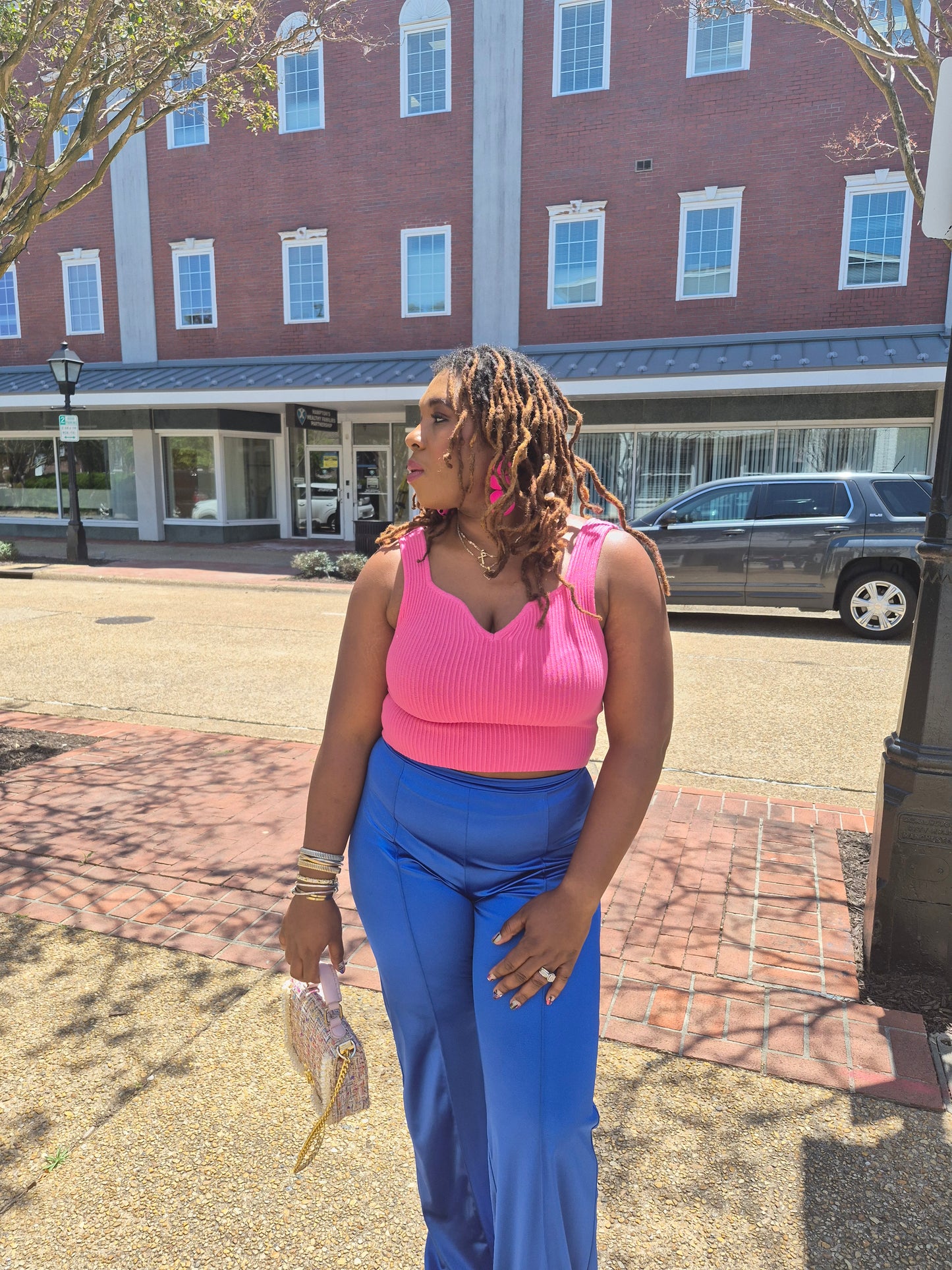 Sleeveless Sweetheart Neckline Crop Sweater Top