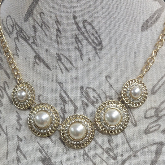 Gold Chain with Pearls